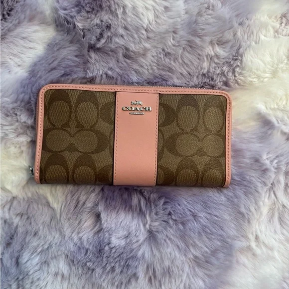 Coach Signature pink and brown Zip around wallet - Picture 1 of 8